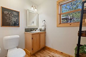 Rustic Mtn Home Near Marina | Lake & City Views!