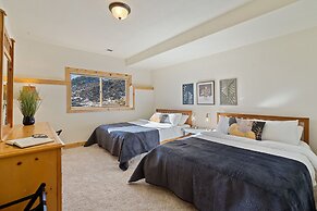 Rustic Mtn Home Near Marina | Lake & City Views!