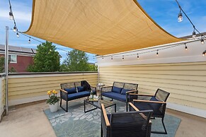 Hip Old Town North Gem! Near Breweries and River!