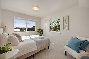 938 Jerome St Unit 1