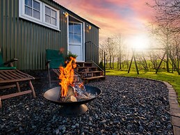 The Pleasant Hut at Mountpleasant Farm