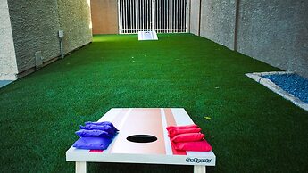 4-bdrm Vacation Dream Home W/backyard Paradise!