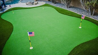 4-bdrm Vacation Dream Home W/backyard Paradise!