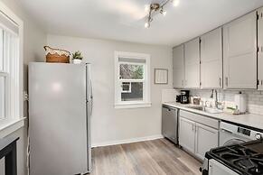 Charming Old Town Bungalow W/ Free Cruiser Bikes