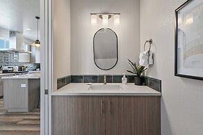 938 Jerome St Unit 3