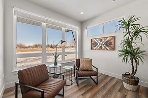 938 Jerome St Unit 3