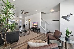 938 Jerome St Unit 3