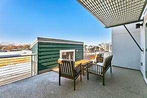 938 Jerome St Unit 3