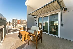 938 Jerome St Unit 3