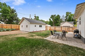 Cozy Chic Home in Downtown Loveland!