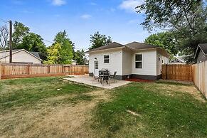 Cozy Chic Home in Downtown Loveland!