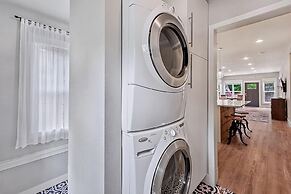 Cozy Chic Home in Downtown Loveland!