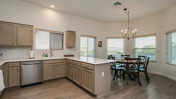 Breathtaking Views & Htd Pool in Fountain Hills!