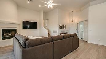 Breathtaking Views & Htd Pool in Fountain Hills!