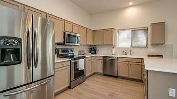 Breathtaking Views & Htd Pool in Fountain Hills!