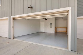 Amazing Urban Townhome Near Breweries & River!