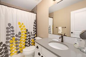 Amazing Urban Townhome Near Breweries & River!