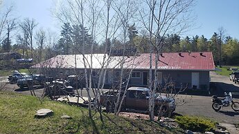 Calabogie Motor Inn