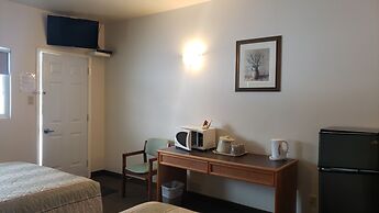 Calabogie Motor Inn