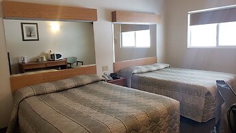Calabogie Motor Inn