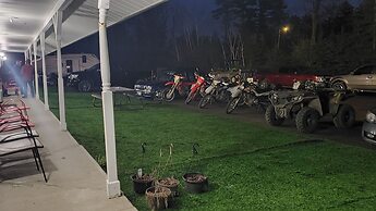 Calabogie Motor Inn