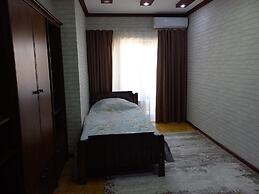 4-bed Apartment in Tashkent City Center C1