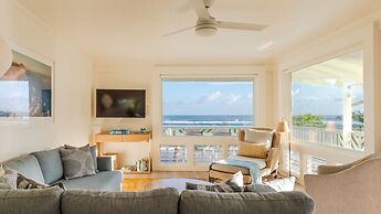 Hale Kalani 2 Bedroom Home by RedAwning