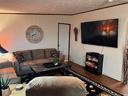 The Lodge at Coker Creek - 3 Bedrooms, 2 Baths, Sleeps 10 3 Home by Re