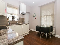 Carlton House Apartment 1