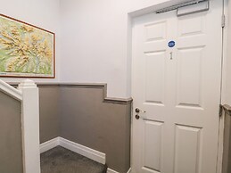 Carlton House Apartment 1