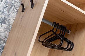 Kielecka Studio With Bathtub by Renters