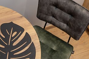 Kielecka Studio With Bathtub by Renters