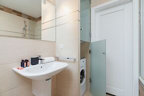 Apartment Cracow by Renters Prestige