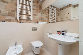 Apartment Cracow by Renters Prestige