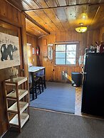 Hidden Rest Cabins & Resort