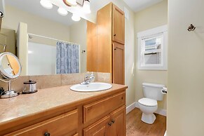 Walk Everywhere - Art, Restaurants, Poudre River