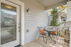 Spacious Home Near River – King Bd, Patio & Garage