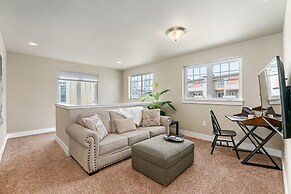 Spacious Home Near River – King Bd, Patio & Garage