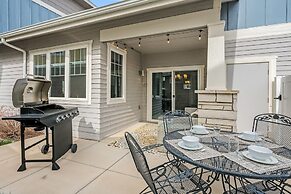 Spacious Home Near River – King Bd, Patio & Garage