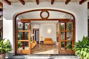 Tulipano - A Charming and Peaceful Hillside Villa With Lovely Views