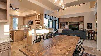 Casa Buenaluxurious Retreat w/2 Masters & Views!