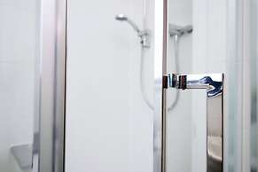 Dray Court - Luxury 2 Bedroom Apartment