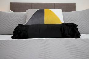 Dray Court - Luxury 2 Bedroom Apartment