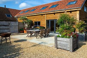 Owl Barn in Oxford With 5 Bedrooms and 5 Bathrooms