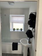 Impeccable 1-bed Apartment in Chesterfield