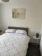 Impeccable 1-bed Apartment in Chesterfield