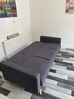 Impeccable 1-bed Apartment in Chesterfield