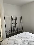 Impeccable 1-bed Apartment in Chesterfield