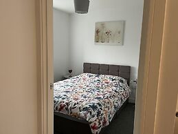 Impeccable 1-bed Apartment in Chesterfield