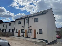 Impeccable 1-bed Apartment in Chesterfield